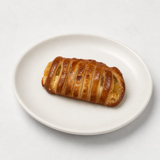 Peaches and Cream Pastry,.